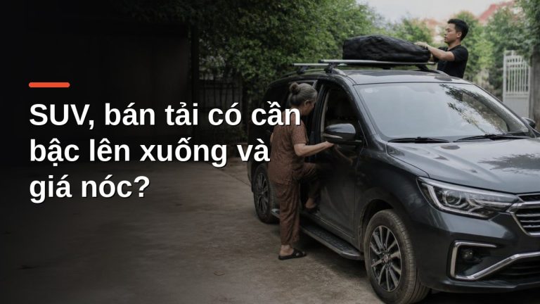 SUV gia đình lắp bậc lên xuống bằng nhôm và thanh ngang giá nóc chở túi hành lý