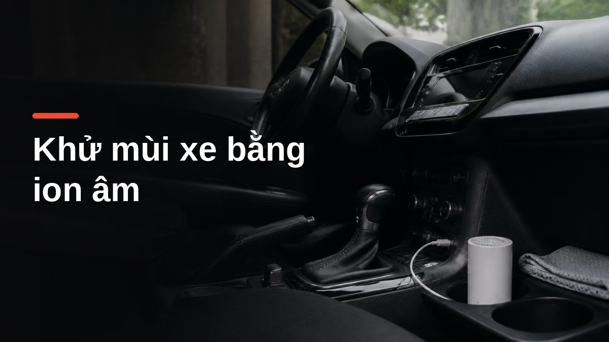 Máy khử mùi ion âm cắm tẩu đặt trong khay để cốc ô tô